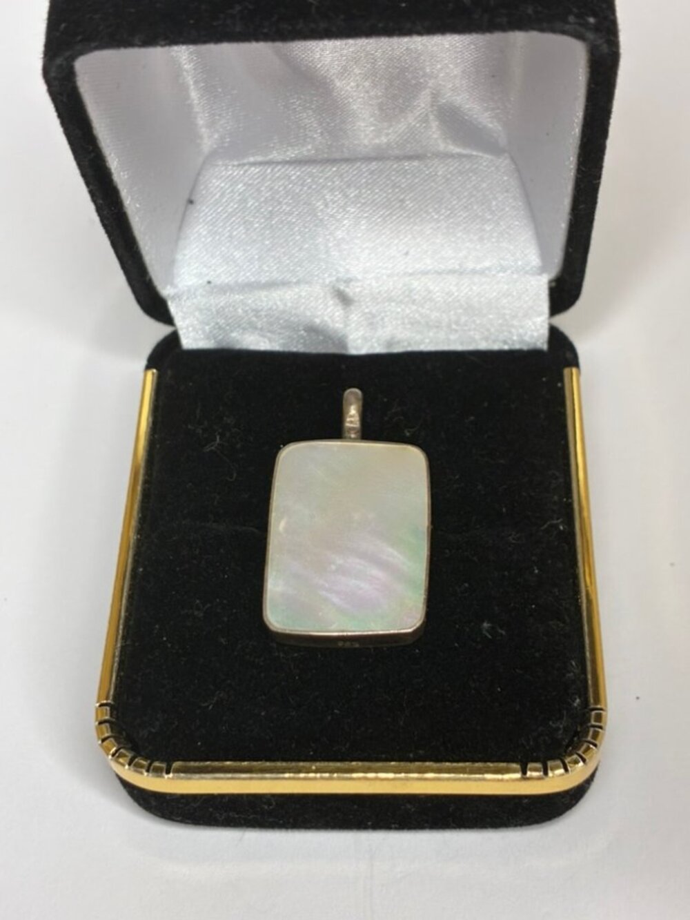 Mother of Pearl Pendant